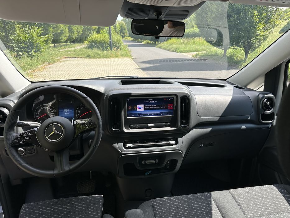 Wynajem Mercedes vito tourer 9 osobowy  Automat najnowszy model