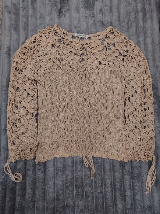 Жіноча ажурна кофтина