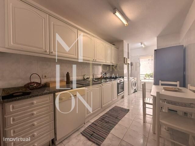 Apartamento T1 em São Martinho, Piornais