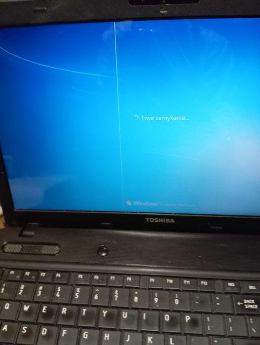 Laptop TOSHIBA 15,6"