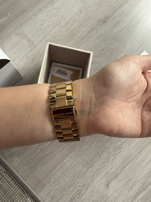 Zegarek Michael Kors Slim Runway Quartz różowe złoto