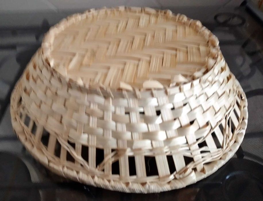 2 Cestos de palhinha novos