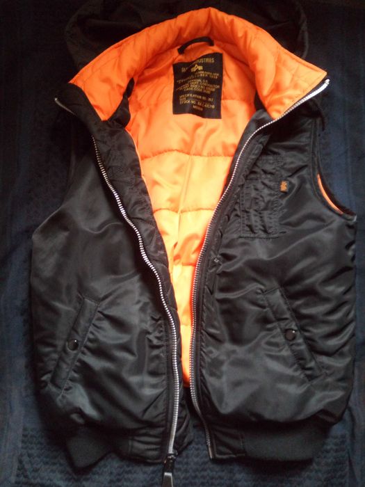 Kamizelka Alpha Industries MA-1 VEST black  BDB rozmiar MEDIUM