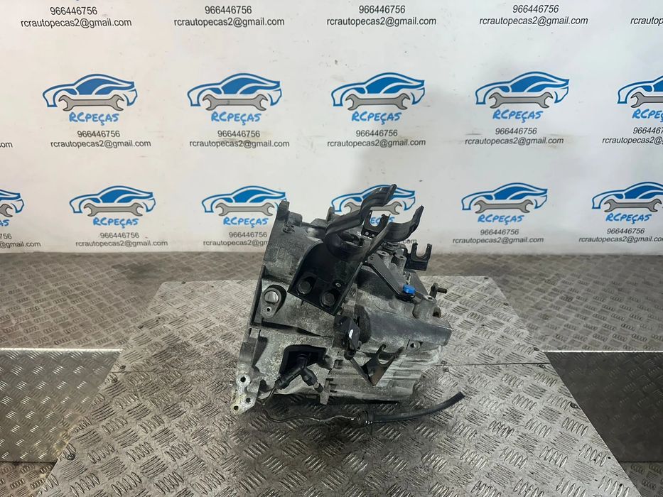 Caixa 5 Velocidades 126M56L2 M56L2 Volvo V40 1.9 Di 8v 115cv D4192T