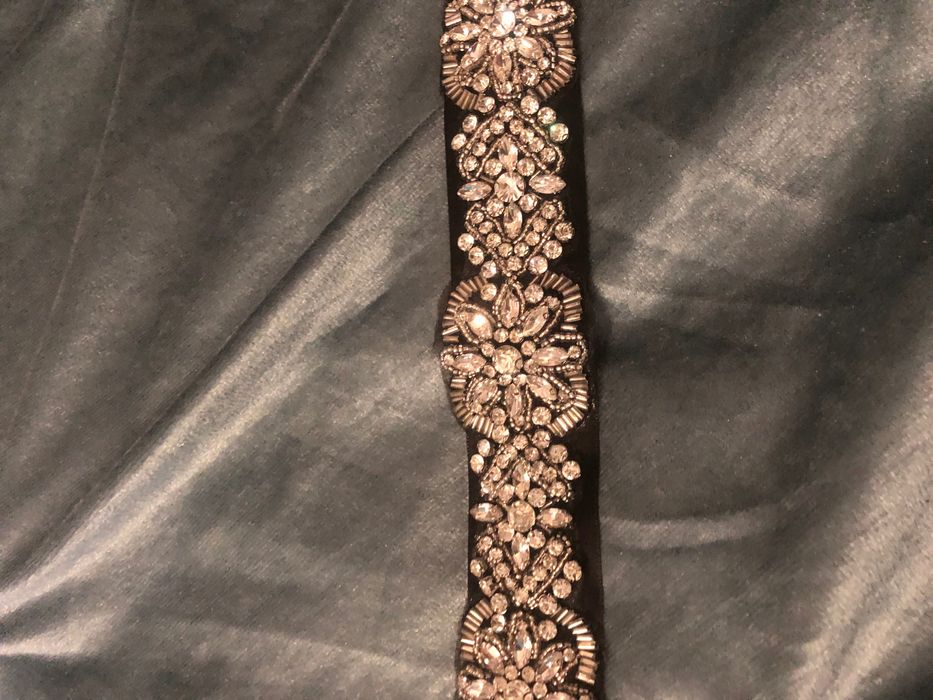 Пояс на атласной ленте под любое платье