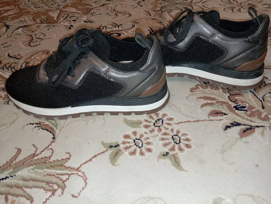 Летние кроссовки