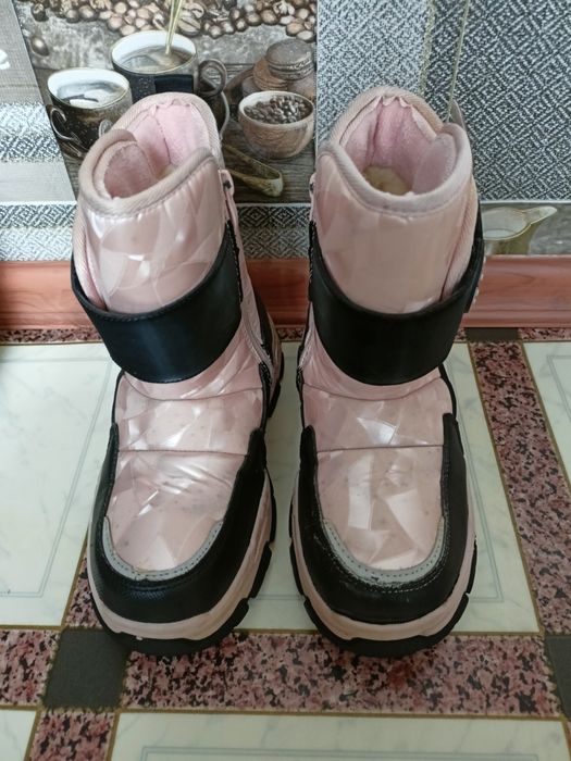 Зимние сапоги для девочки