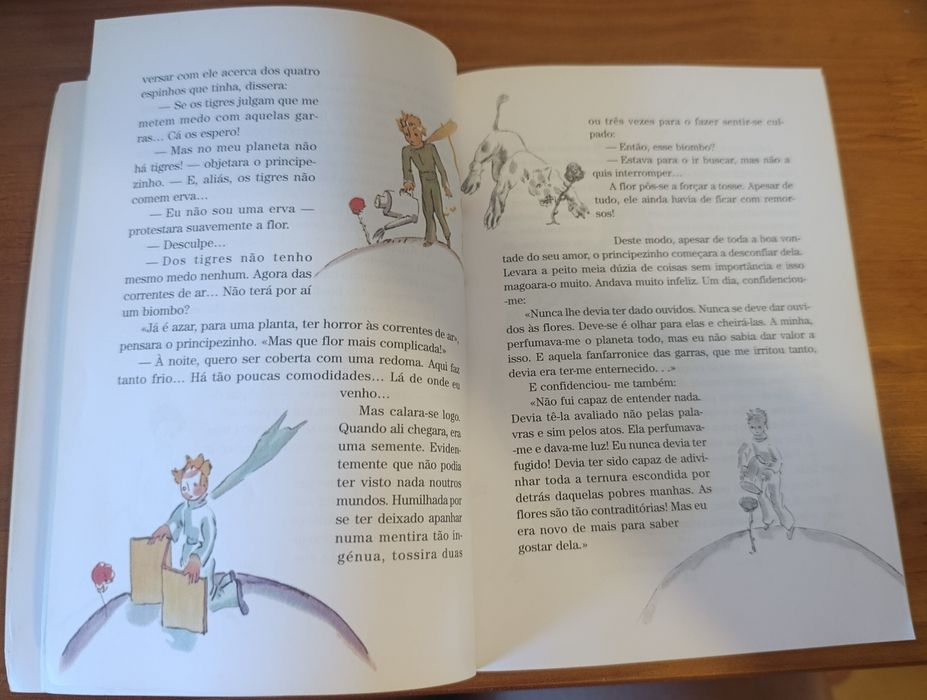Livro "O Principezinho" de Antoine De Saint-Exupéry