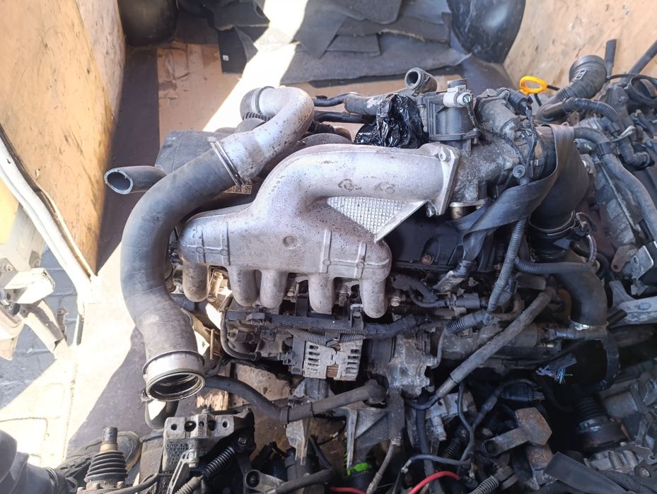 Двигун  Volkswagen Transporter T5 2.5  BNZ