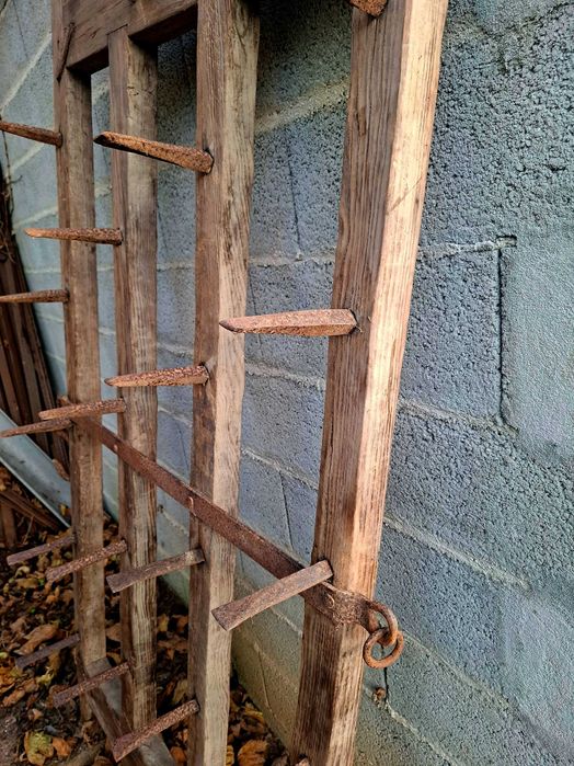 Grade Antiga Traçao Animal em Madeira e Ferro,Original