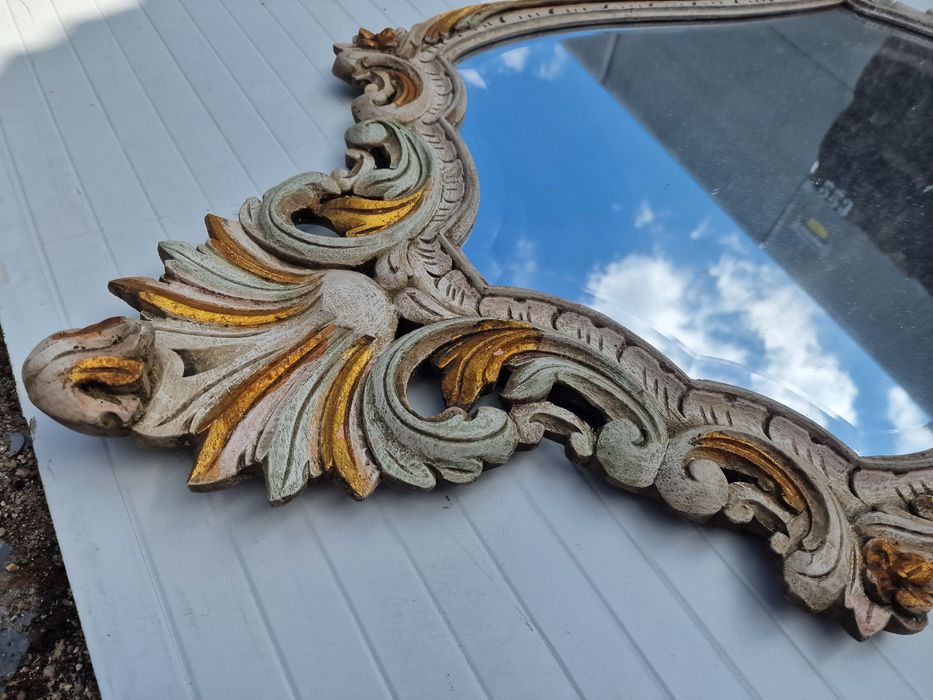 Móveis em Talha Dourada