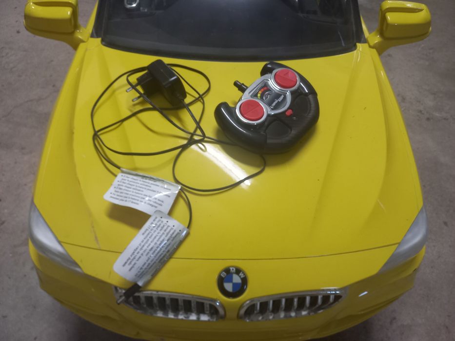 BMW M4 carrinho eléctrico de criança
