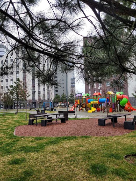 Оренда комерційного приміщення 77 м², ЖК Paradise Avenue, топова локація під бізнес