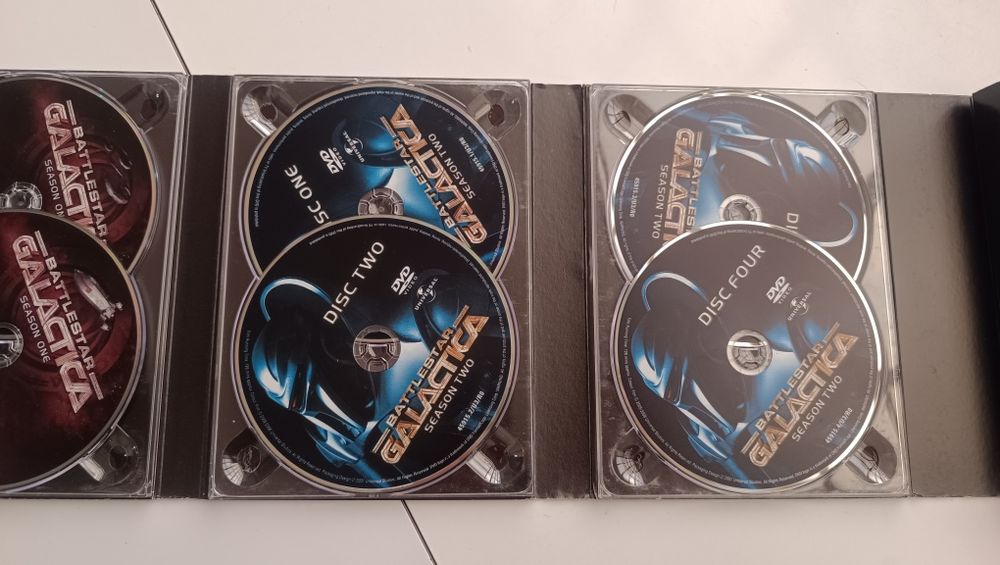 Battlestar galáctica season 1/2/3 edição colecionador 16 DVDs