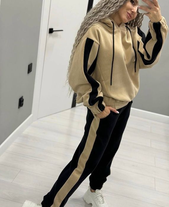 Трендовий костюм