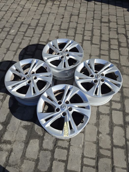 5 108 16 Opel grandland x Citroen C5 Peugeot 3008