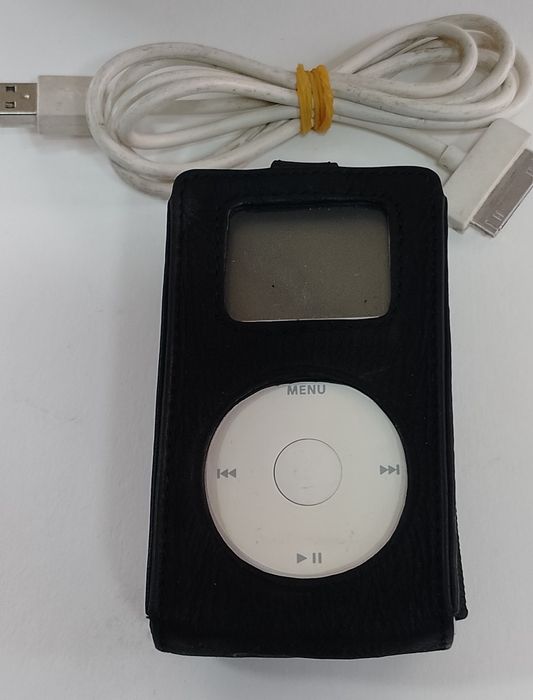 Apple iPod Mini 1th 4gb  "A1051"