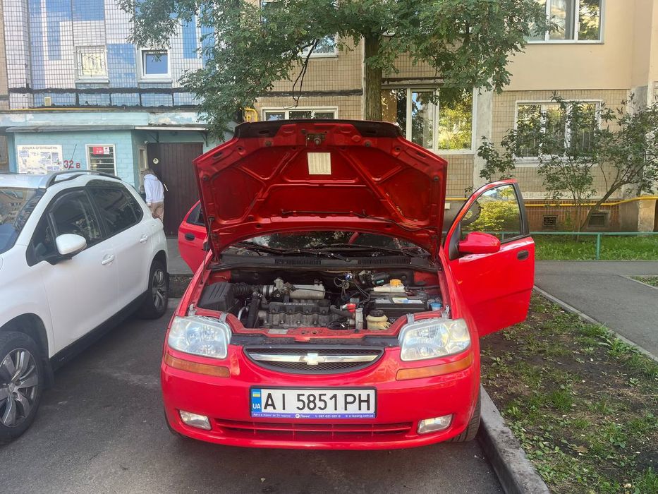 Продам Шевроле Авео 1,5. Автомат