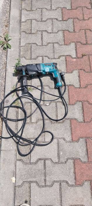 Mlotowiertarka makita HR2601