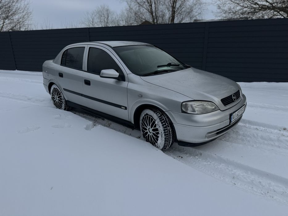 Opel astra g  1.8 срочный продаж