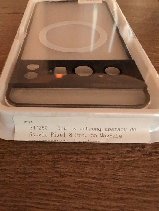 Etui z ochroną aparatu do Google Pixel 8 Pro, do MagSafe, przezroczyst