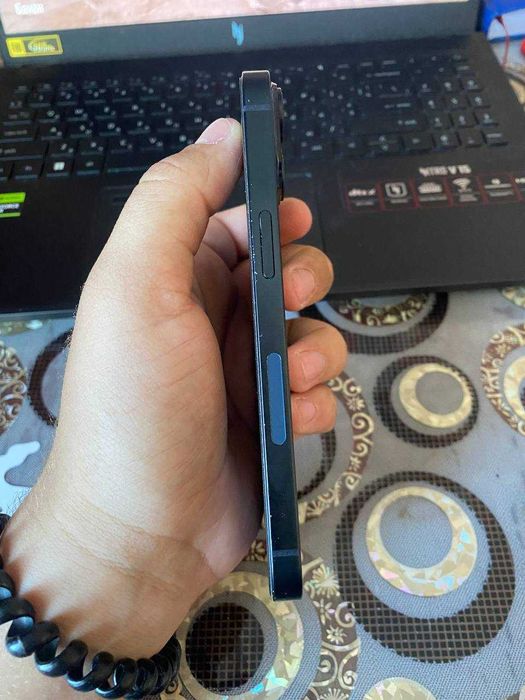 продам Apple 14 128gb