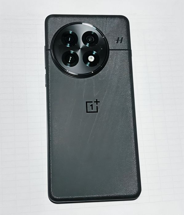 One plus 13 12/512GB  СN