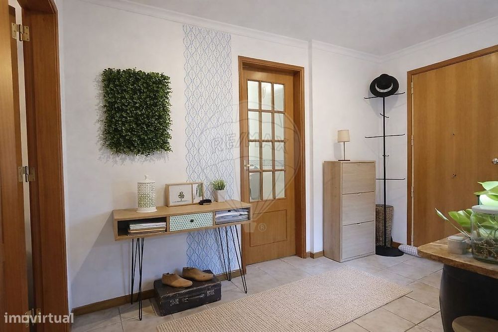 Apartamento T3 para venda — Charneca De Caparica E Sobreda, Setúbal