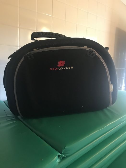 TOPO DE GAMA - Duo High Trek Bebe Confort - c/ mala e resguardo chuva