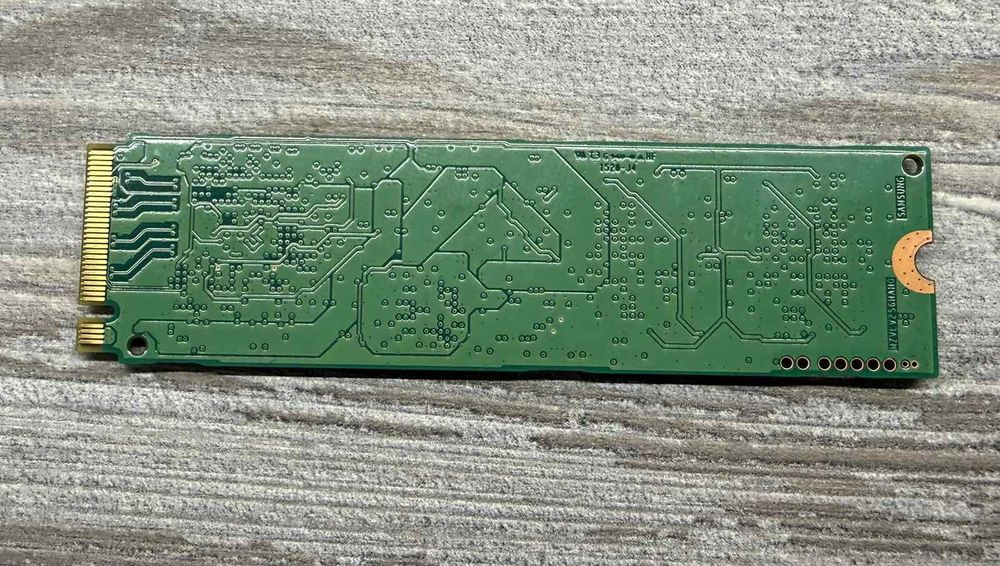 SSD Samsung 256GB NVMe M.2 (2280)