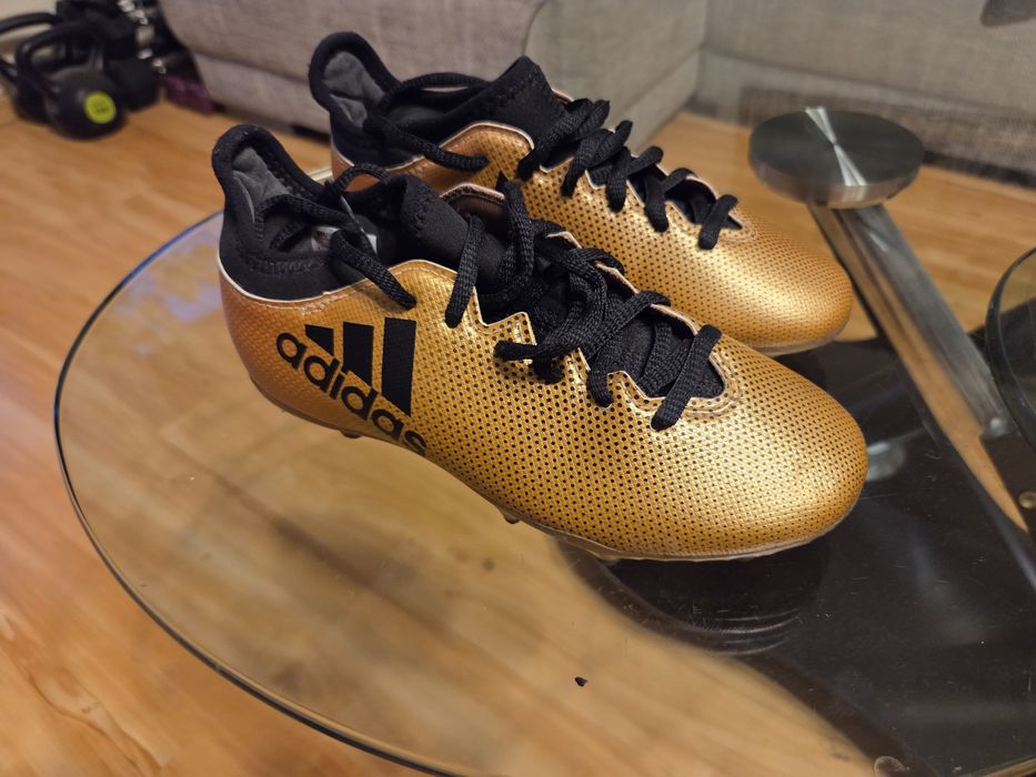 Korki piłkarskie sportowe dla dzieci