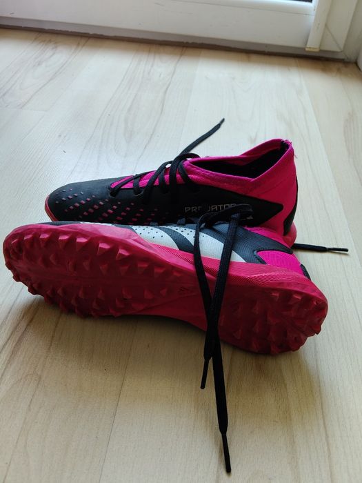 Buty adidas predator r.35