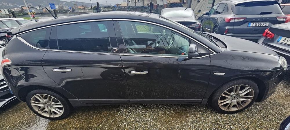 Carro usado  e bom estado