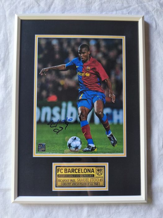 Moldura Barcelona FC - Samuel Eto'o com Autógrafo (A4)