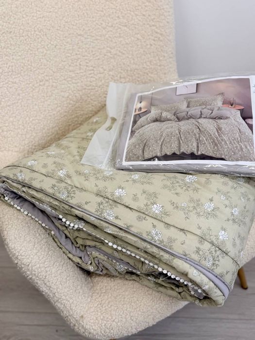 Акция! Комплект постільноі білизни Laura Grand мікросатин дві ковдри