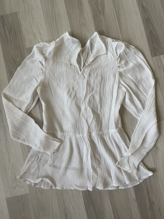 Блуза жіноча.