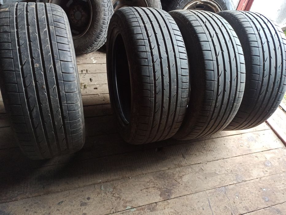 Продам резину 225-50 R17