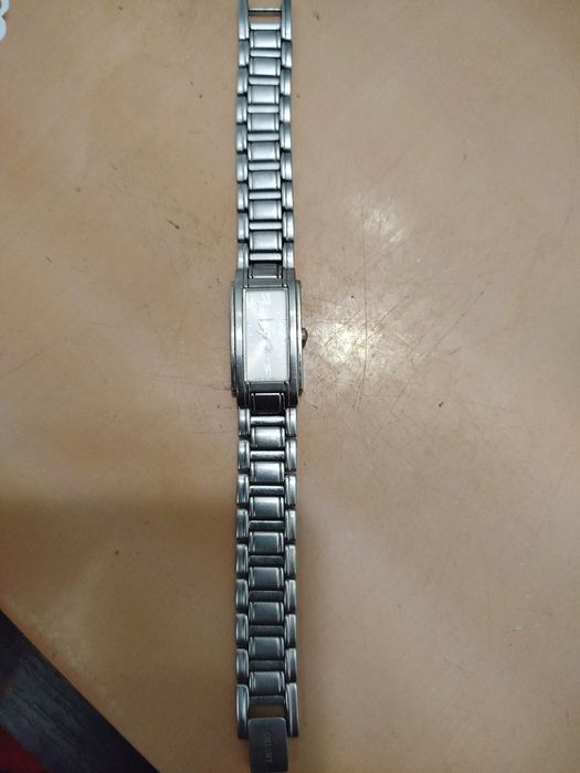 Продам наручные часы женские Orient