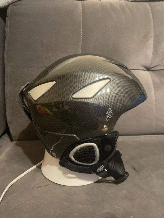 Kask narciarski 4F dziecięcy r. S 55/56 cm