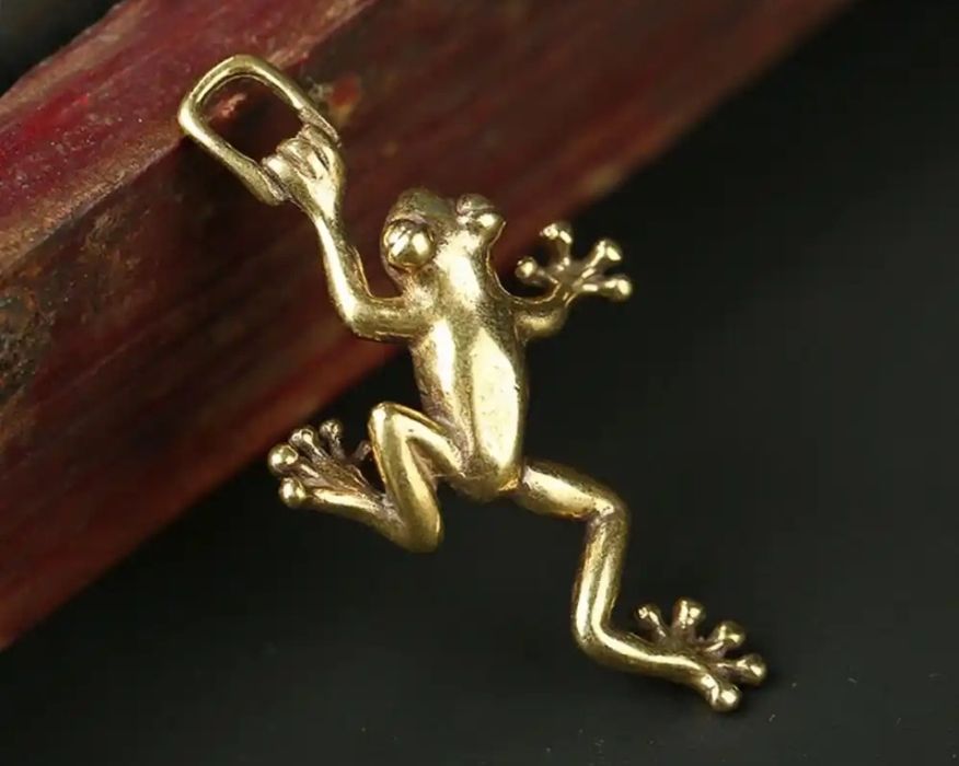 Кулон. Підвіска. Латунь