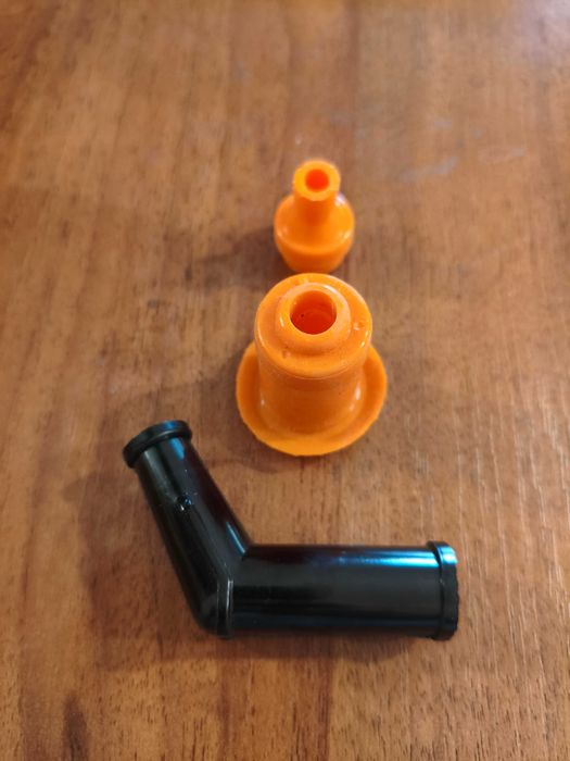 Силиконовый насвечник для 4-тактных скутеров и мотоциклов