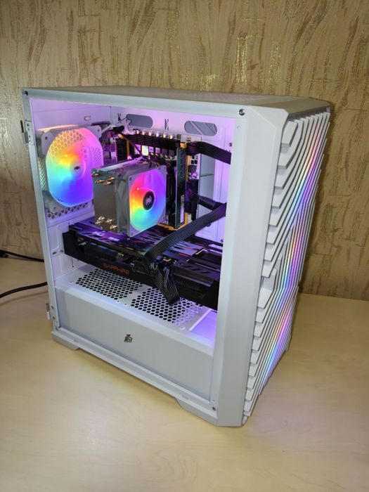 Ігровий компʼютер топ комплектації