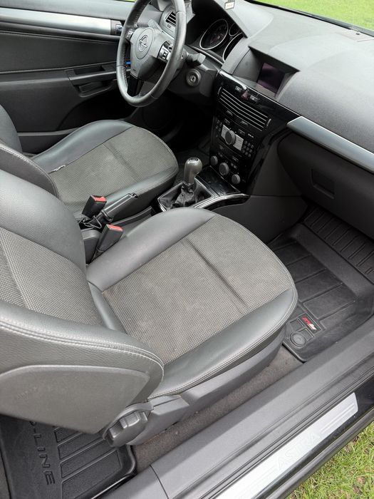 Opel Astra 3 GTC