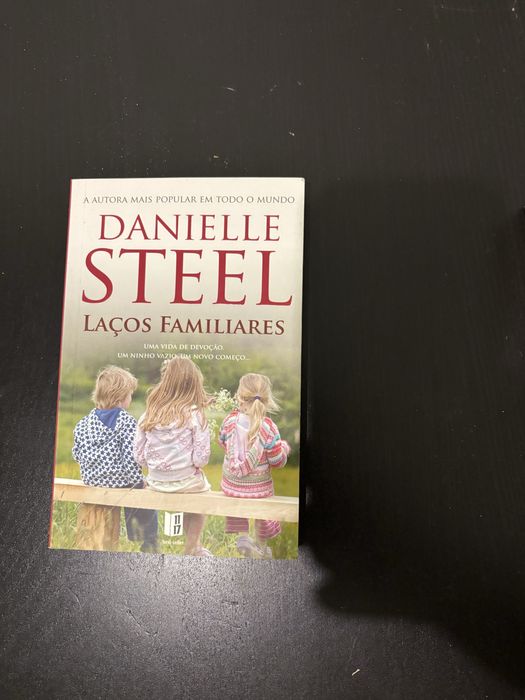 Danielle Steel - Laços familiares