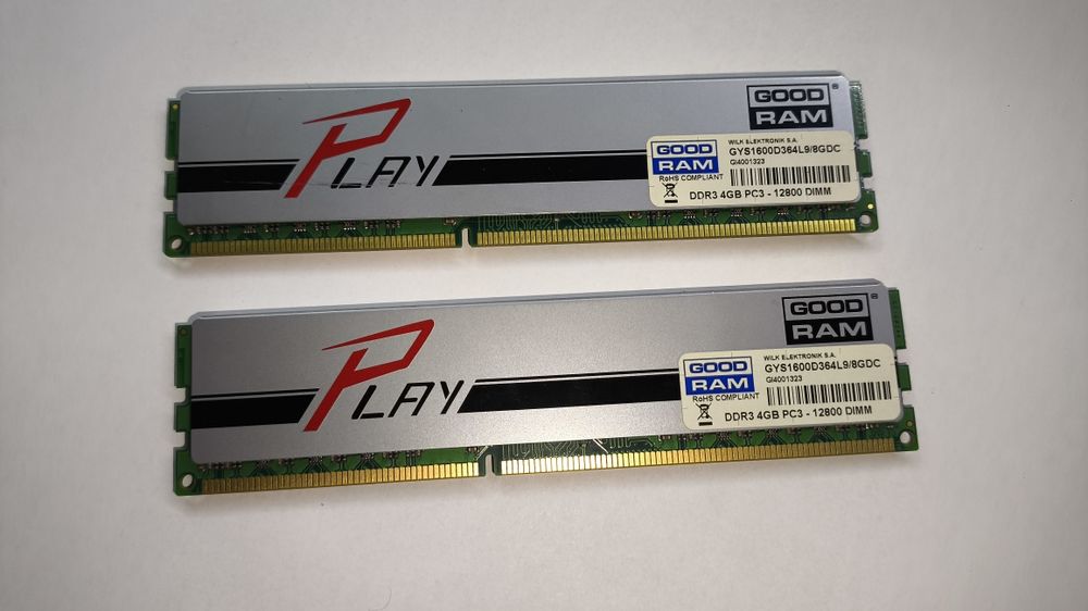 Комплект оперативної пам'яті GoodRAM Play DDR3 8GB (2x4GB)