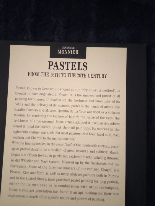 Livro de Arte "Pastels"