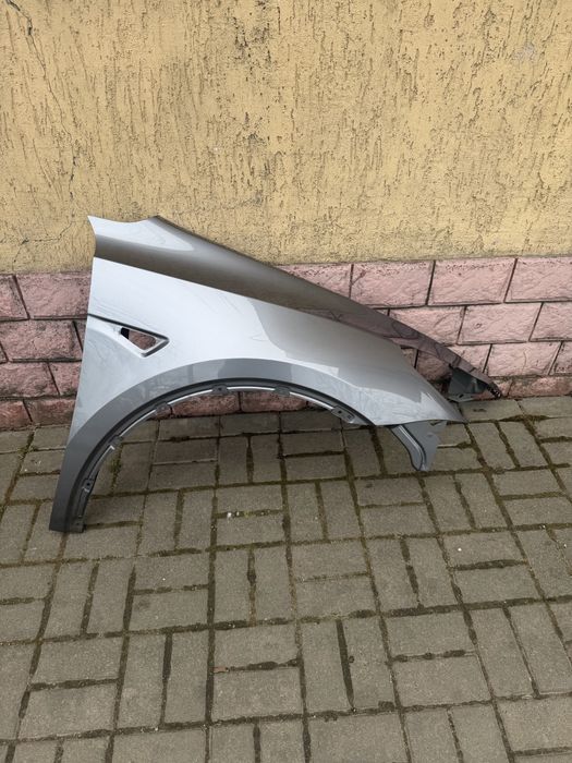 Крыло переднее поавое для tesla model Y оригинал