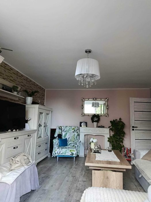 Sprzedam umeblowane mieszkanie