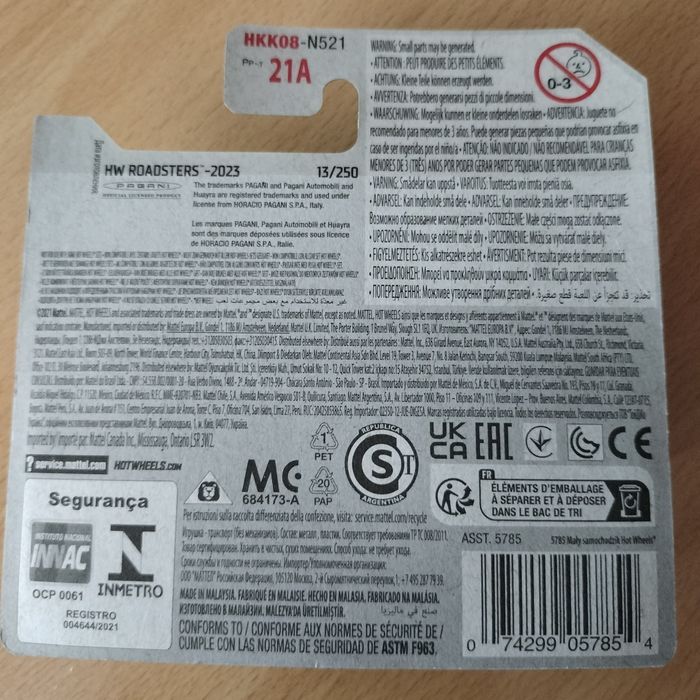 Hot Wheels '17 Pagani Huayra Roadster