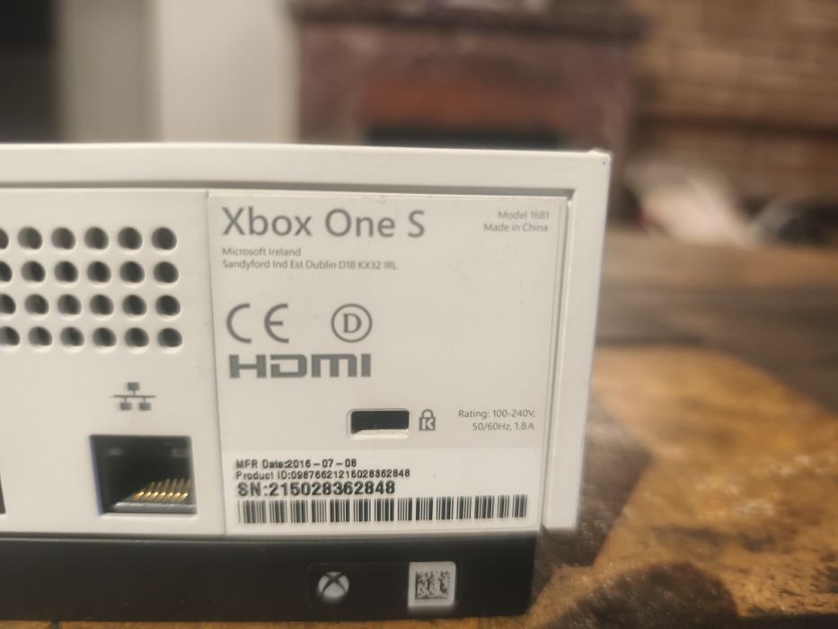 Sprzedam Xbox One S